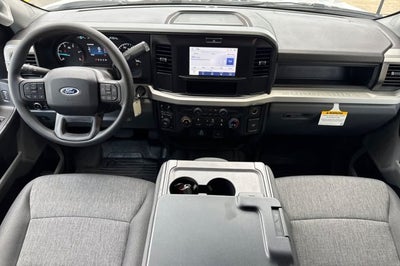 2026 Ford Super Duty F-550 DRW XL