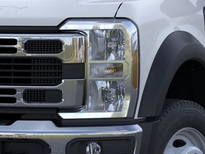 2026 Ford Super Duty F-450 DRW 2WD SuperCab 192 WB 84 CA