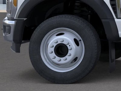 2026 Ford Super Duty F-450 DRW 2WD SuperCab 192 WB 84 CA