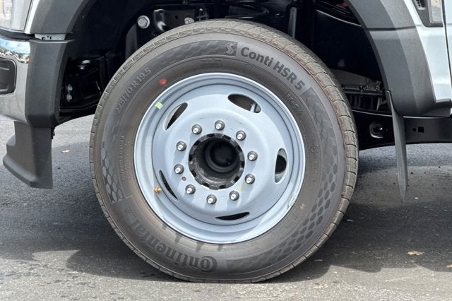 2026 Ford Super Duty F-450 DRW XL 2WD SuperCab 192 WB 84 CA