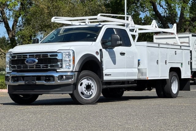 2025 Ford Super Duty F-550 DRW XL 2WD SuperCab 192 WB 84 CA