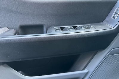 2025 Ford Super Duty F-550 DRW XL 2WD SuperCab 192 WB 84 CA