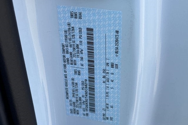 2025 Ford Super Duty F-550 DRW XL 2WD SuperCab 192 WB 84 CA