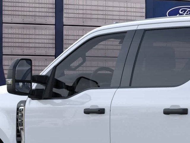 2026 Ford Super Duty F-350 SRW 2WD Crew Cab 179 WB 60 CA