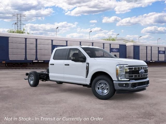 2026 Ford Super Duty F-350 SRW 2WD Crew Cab 179 WB 60 CA