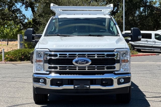 2026 Ford Super Duty F-350 SRW 2WD Crew Cab 179 WB 60 CA