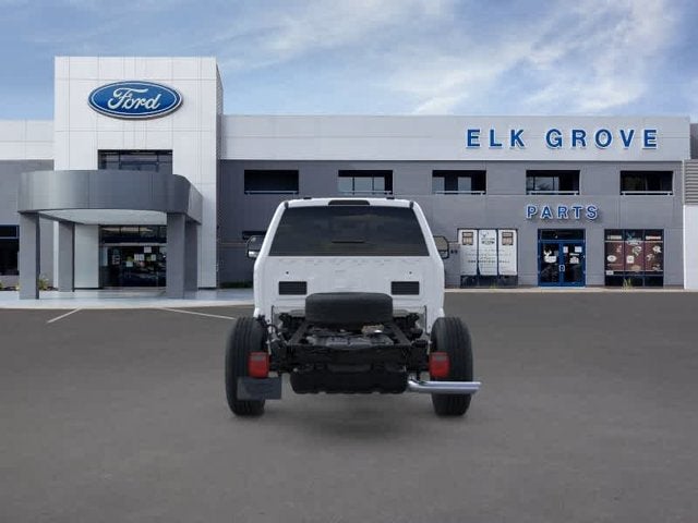 2026 Ford Super Duty F-350 SRW 2WD Crew Cab 179 WB 60 CA