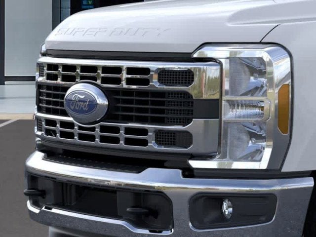 2026 Ford Super Duty F-350 SRW XL 2WD Crew Cab 179 WB 60 CA