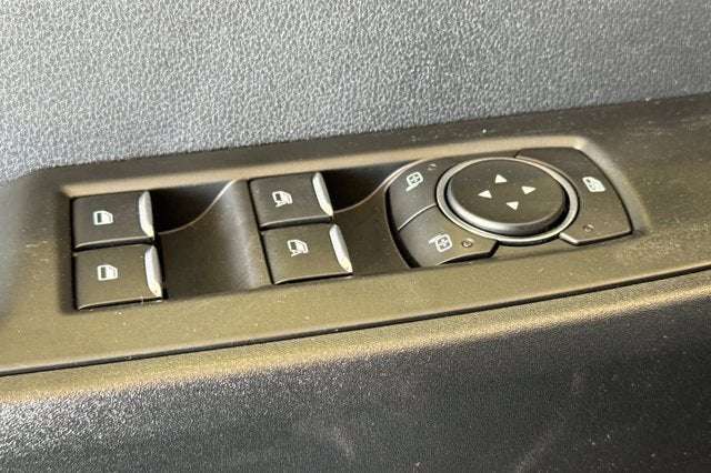 2025 Ford Super Duty F-350 SRW XL 2WD Crew Cab 179 WB 60 CA