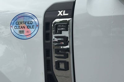 2026 Ford Super Duty F-350 SRW XL 4WD Crew Cab 179 WB 60 CA