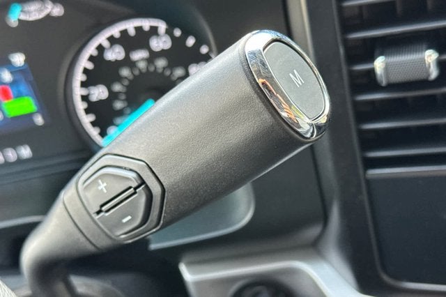 2026 Ford Super Duty F-350 SRW XL 4WD Crew Cab 179 WB 60 CA