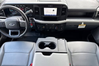 2026 Ford Super Duty F-350 SRW XL 4WD Crew Cab 179 WB 60 CA