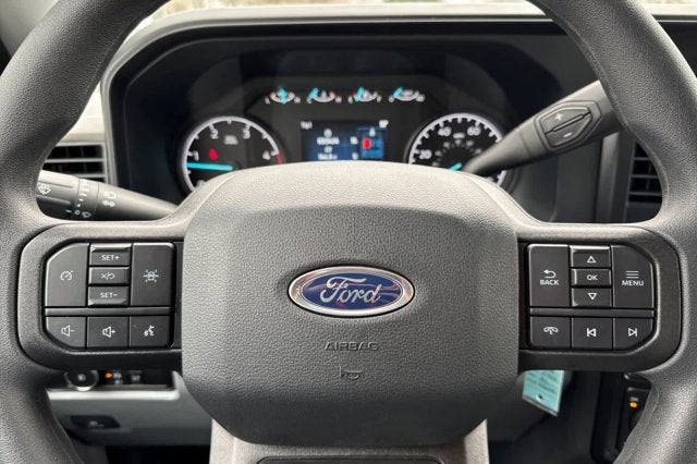 2026 Ford Super Duty F-350 SRW 4WD Crew Cab 179 WB 60 CA