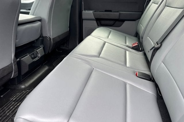 2026 Ford Super Duty F-350 SRW 4WD Crew Cab 179 WB 60 CA