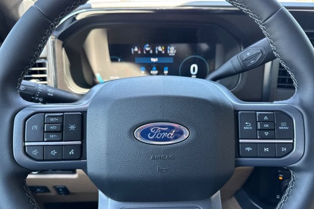 2026 Ford Super Duty F-350 SRW XL 4WD Crew Cab 179 WB 60 CA