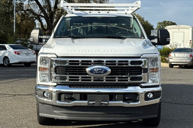 2026 Ford Super Duty F-350 DRW XL 4WD Crew Cab 179 WB 60 CA
