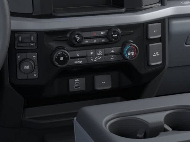2026 Ford Super Duty F-350 DRW 4WD Crew Cab 179 WB 60 CA