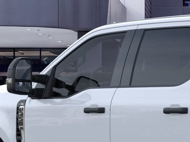 2026 Ford Super Duty F-350 DRW 4WD Crew Cab 179 WB 60 CA