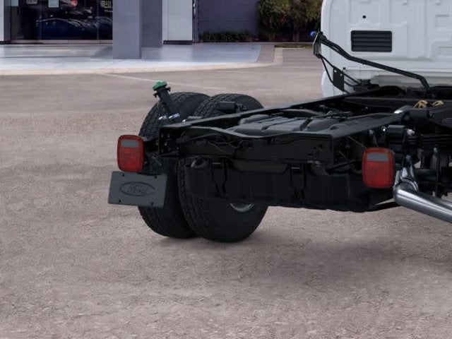 2026 Ford Super Duty F-350 DRW 4WD Crew Cab 179 WB 60 CA