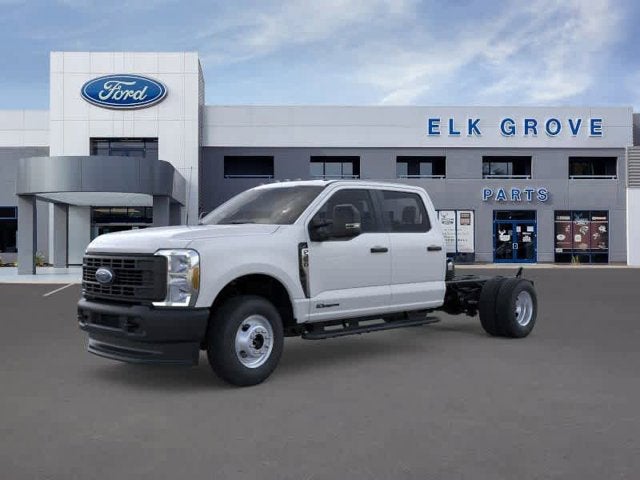 2026 Ford Super Duty F-350 DRW XL 4WD Crew Cab 179 WB 60 CA