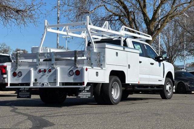 2026 Ford Super Duty F-350 DRW XL 4WD Crew Cab 179 WB 60 CA