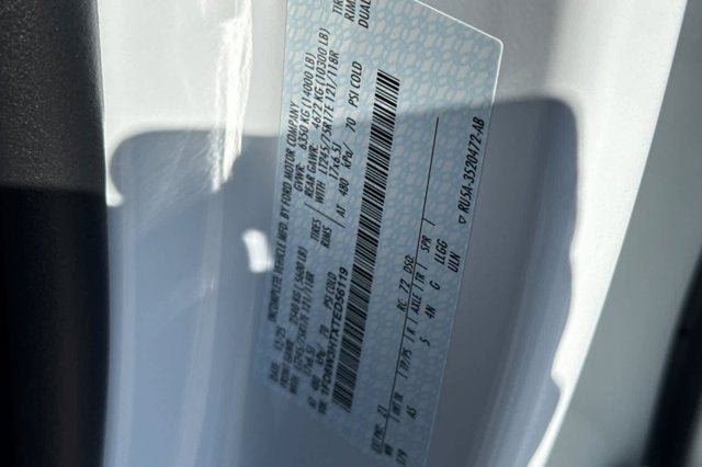 2026 Ford Super Duty F-350 DRW XL 4WD Crew Cab 179 WB 60 CA