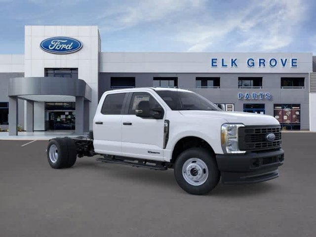 2026 Ford Super Duty F-350 DRW XL 4WD Crew Cab 179 WB 60 CA