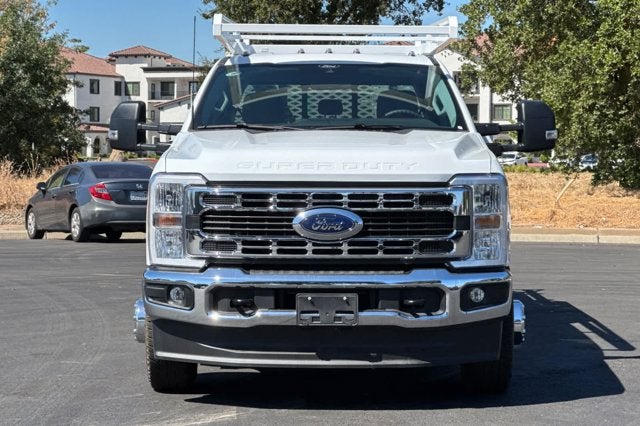2026 Ford Super Duty F-350 DRW 4WD Crew Cab 179 WB 60 CA