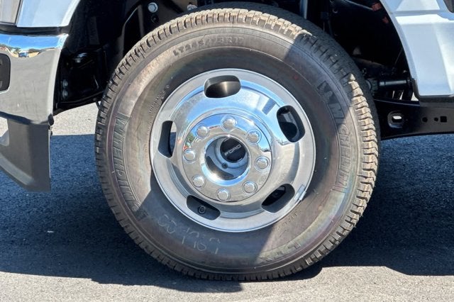 2026 Ford Super Duty F-350 DRW 4WD Crew Cab 179 WB 60 CA
