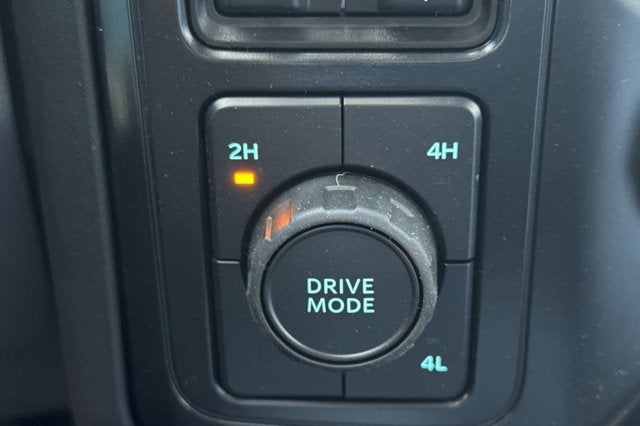 2026 Ford Super Duty F-350 DRW 4WD Crew Cab 179 WB 60 CA