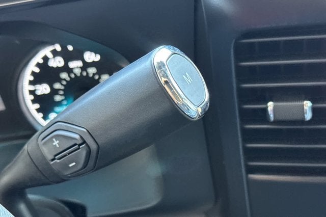 2025 Ford Super Duty F-350 SRW XL 2WD SuperCab 168 WB 60 CA