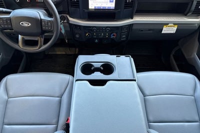 2025 Ford Super Duty F-350 SRW XL