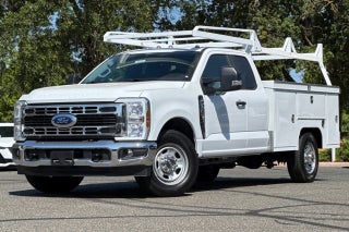2025 Ford Super Duty F-350 SRW XL