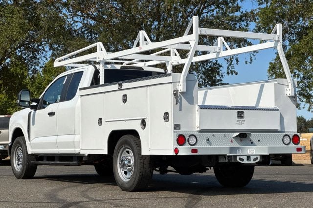 2025 Ford Super Duty F-350 SRW XL 2WD SuperCab 168 WB 60 CA