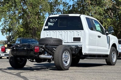 2025 Ford Super Duty F-350 SRW XL