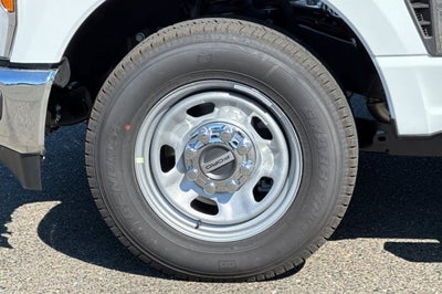 2025 Ford Super Duty F-350 SRW XL