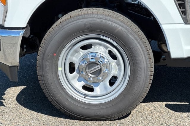 2025 Ford Super Duty F-350 SRW XL