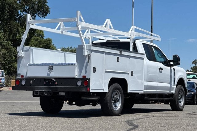 2026 Ford Super Duty F-350 SRW 4WD SuperCab 168 WB 60 CA