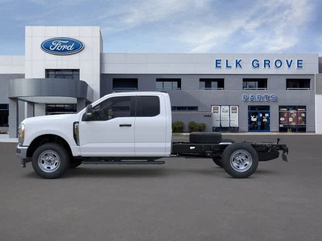2026 Ford Super Duty F-350 SRW 4WD SuperCab 168 WB 60 CA