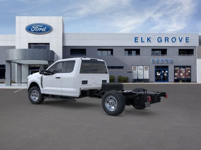 2026 Ford Super Duty F-350 SRW 4WD SuperCab 168 WB 60 CA