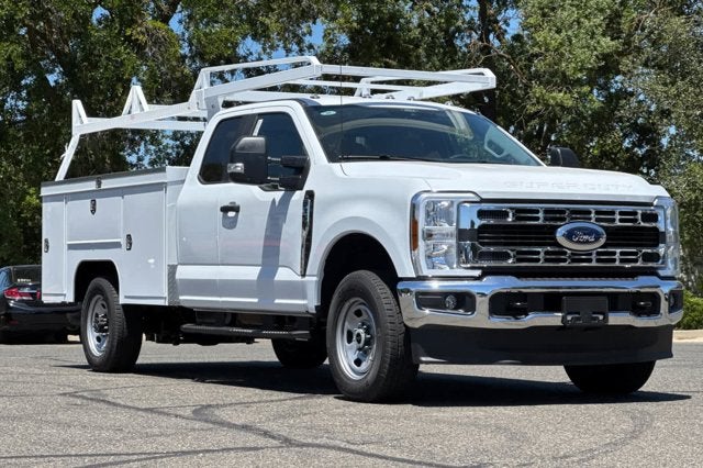 2026 Ford Super Duty F-350 SRW 4WD SuperCab 168 WB 60 CA