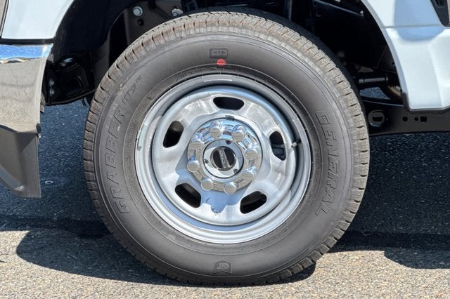 2025 Ford Super Duty F-350 SRW XL 4WD SuperCab 168 WB 60 CA