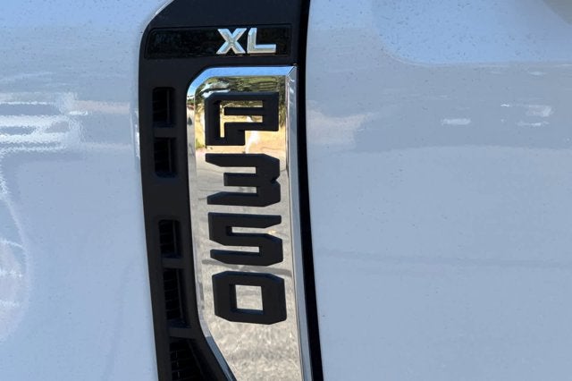 2025 Ford Super Duty F-350 SRW XL 4WD SuperCab 168 WB 60 CA