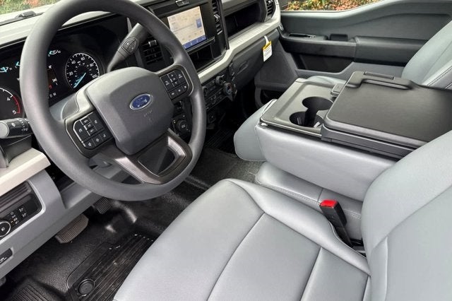 2025 Ford Super Duty F-350 SRW XL 4WD SuperCab 168 WB 60 CA
