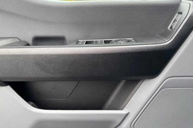 2025 Ford Super Duty F-350 SRW XL 4WD SuperCab 168 WB 60 CA