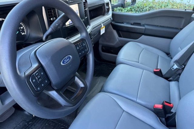 2026 Ford Super Duty F-350 SRW XL 4WD SuperCab 168 WB 60 CA