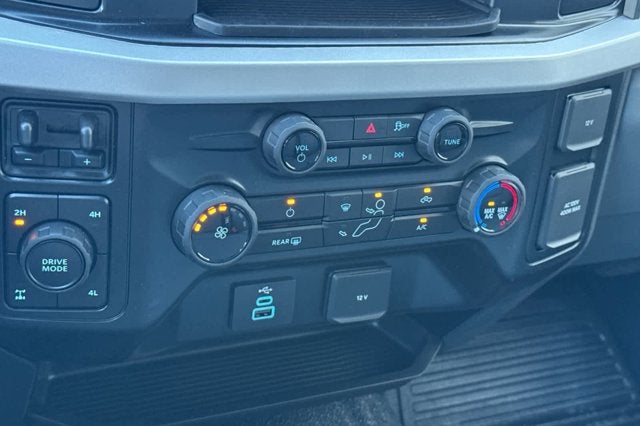 2026 Ford Super Duty F-350 SRW XL 4WD SuperCab 168 WB 60 CA