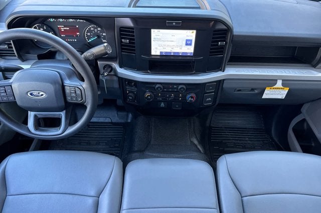 2026 Ford Super Duty F-350 SRW XL 4WD SuperCab 168 WB 60 CA