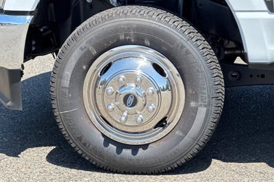 2025 Ford Super Duty F-350 DRW XL 4WD SuperCab 168 WB 60 CA