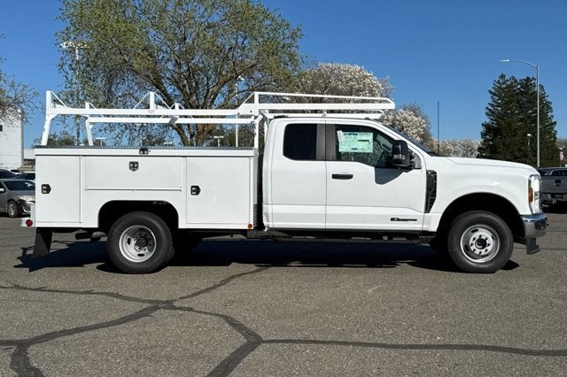 2026 Ford Super Duty F-350 DRW XL 4WD SuperCab 168 WB 60 CA